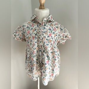 5T girls Ralph Lauren floral ruffle button down top with a collar.